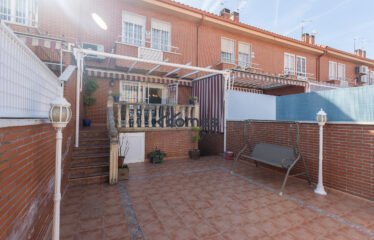 Chalé Adosado en Calle Oslo Móstoles