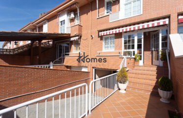 Chalé Adosado en Calle Oslo Móstoles