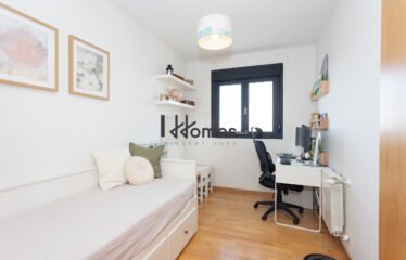 PISO DE 3 HABITACIONES 2 BAÑOS, 2 PLAZAS DE GARAJE Y TRASTERO EN LA MEJOR URBANIZACION DE MOSTOLES