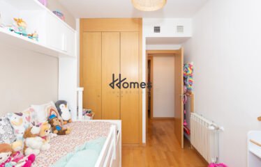 PISO DE 3 HABITACIONES 2 BAÑOS, 2 PLAZAS DE GARAJE Y TRASTERO EN LA MEJOR URBANIZACION DE MOSTOLES