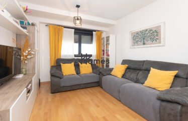 PISO DE 3 HABITACIONES 2 BAÑOS, 2 PLAZAS DE GARAJE Y TRASTERO EN LA MEJOR URBANIZACION DE MOSTOLES