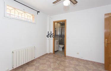CHALÉ DE ESQUINA 5 HABITACIONES 4 BAÑOS EN ALCORCÓN