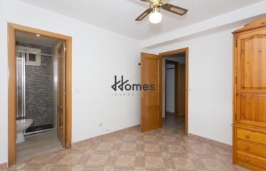 CHALÉ DE ESQUINA 5 HABITACIONES 4 BAÑOS EN ALCORCÓN