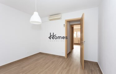 CHALÉ DE ESQUINA 5 HABITACIONES 4 BAÑOS EN ALCORCÓN