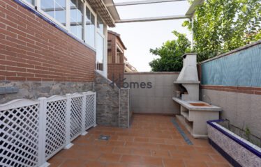 CHALÉ DE ESQUINA 5 HABITACIONES 4 BAÑOS EN ALCORCÓN