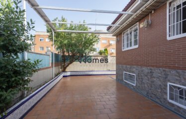 CHALÉ DE ESQUINA 5 HABITACIONES 4 BAÑOS EN ALCORCÓN